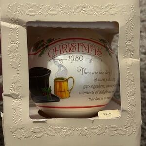 Vintage Christmas 1980 Ornament